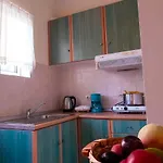 Apartamento Eleni's *