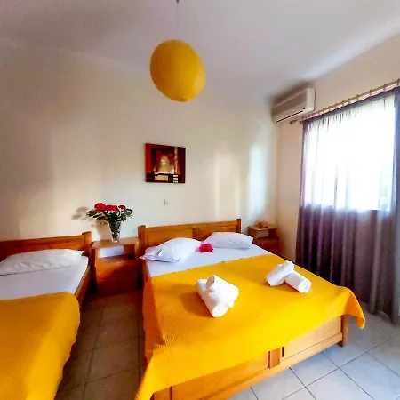 Eleni's Διαμέρισμα *