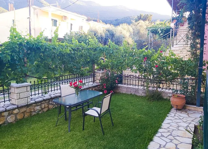 Eleni's * 니키아나